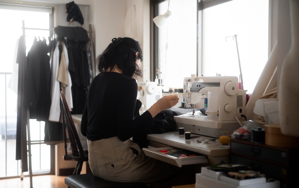 2025最新服装设计专业留学作品集要求