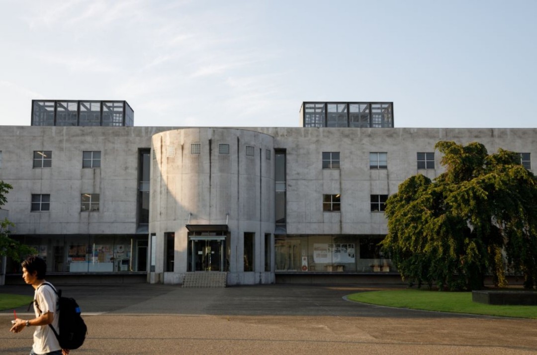 2025杉野服饰大学本科申请条件艺术专业