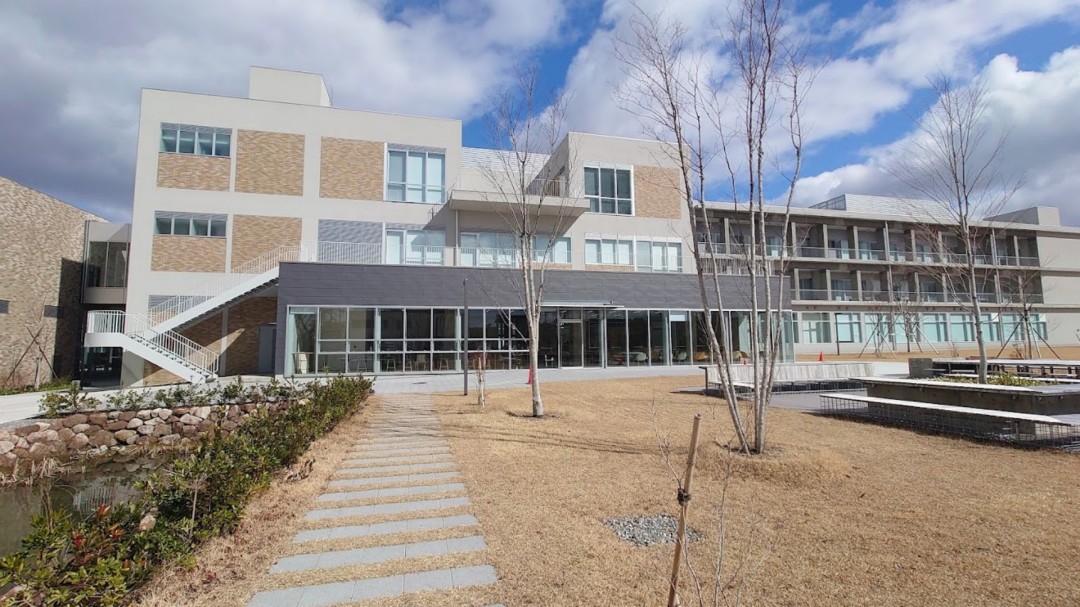 女子美术大学留学奖学金
