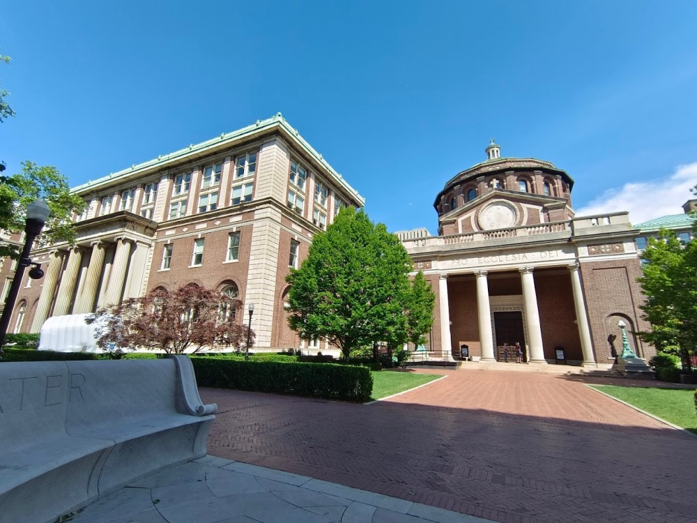 康斯特菲克大学工艺美术学院2025最新QS排名
